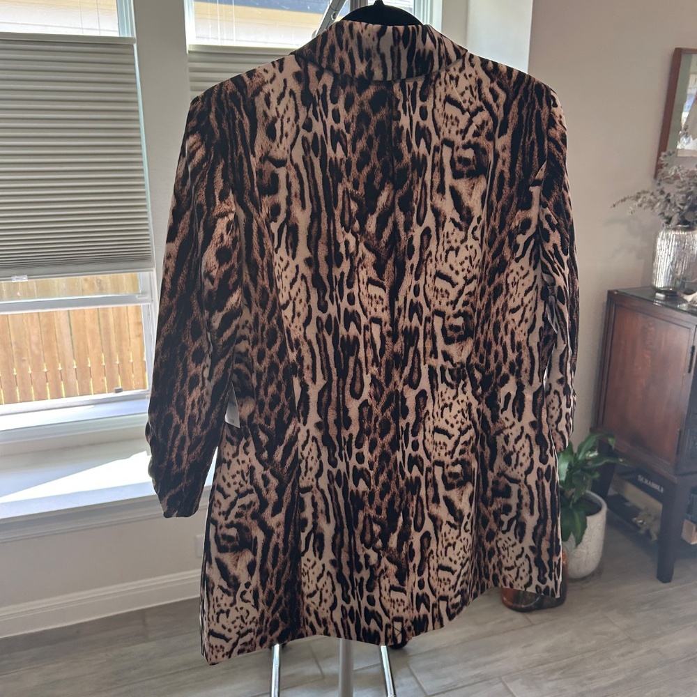 Leopard Print Jacket - Picture 2 of 5